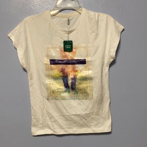 woman’s t-shirt